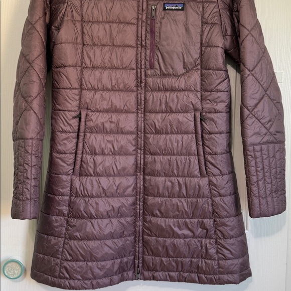 Patagonia Quilted Jacket in Brown - Picture 4 of 9